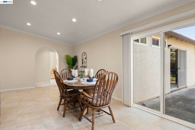 225 Preston Ct, Fremont, CA 94536