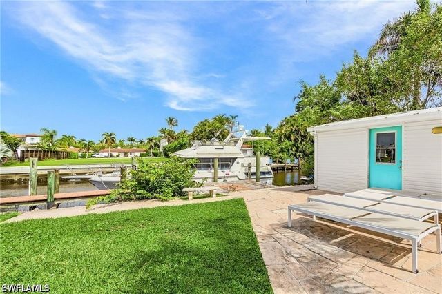 1589 Osprey AVE, Naples, FL 34102