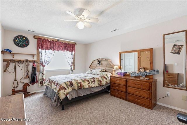 222 E Remington RD, Athol, ID 83801