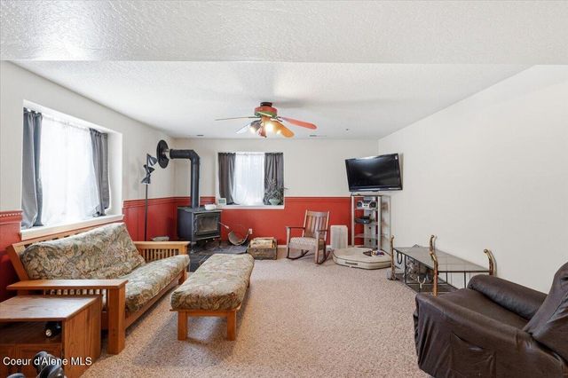 222 E Remington RD, Athol, ID 83801
