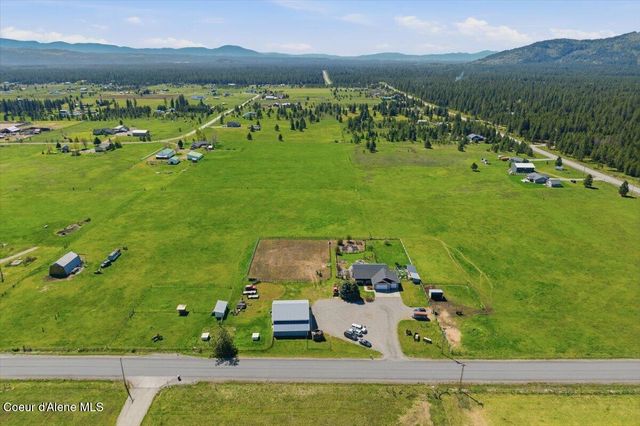 222 E Remington RD, Athol, ID 83801