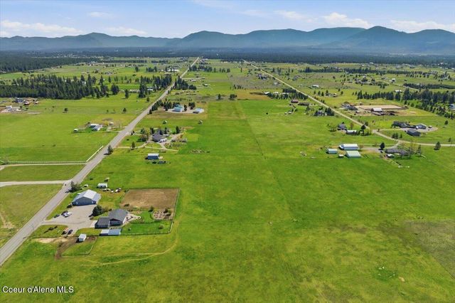 222 E Remington RD, Athol, ID 83801