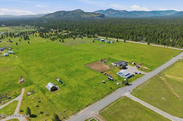222 E Remington RD, Athol, ID 83801