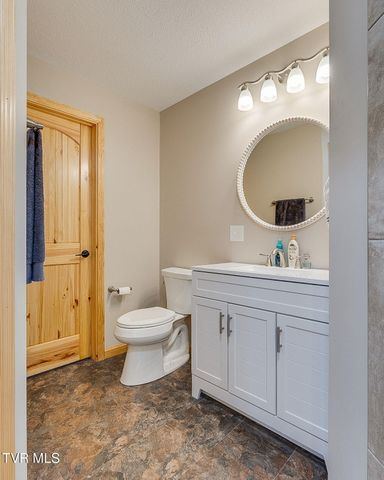 117-135 Ridgeview Drive, Elizabethton, TN 37643