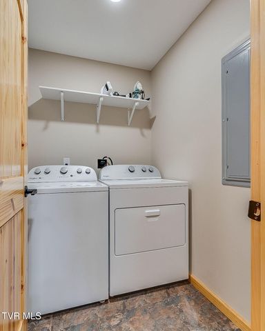 117-135 Ridgeview Drive, Elizabethton, TN 37643