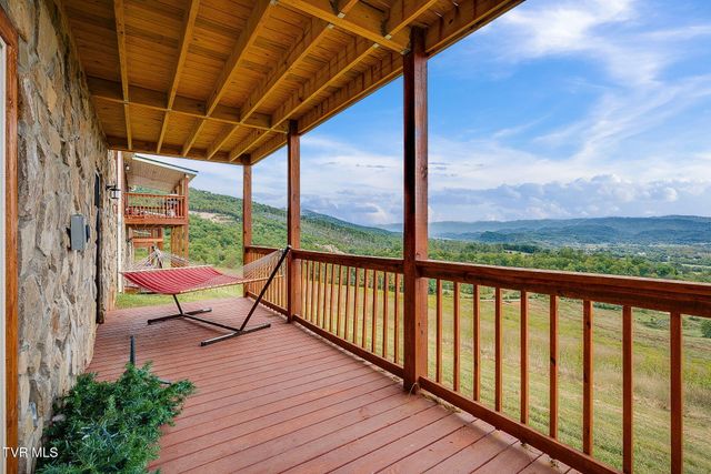 117-135 Ridgeview Drive, Elizabethton, TN 37643