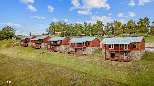 117-135 Ridgeview Drive, Elizabethton, TN 37643