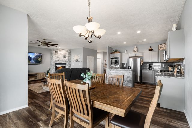 8 E Serena Lane, Santa Fe, NM 87508