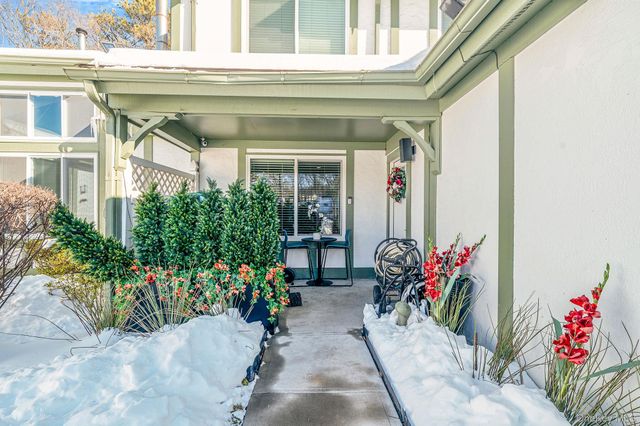 97 Drexelgate Court, Middle Island, NY 11953