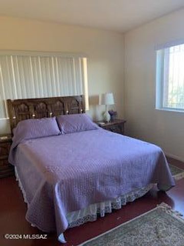 6850 N Table Mountain Road, Tucson, AZ 85718