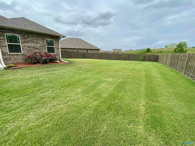 12637 Holstein Lane, Huntsville, AL 35803