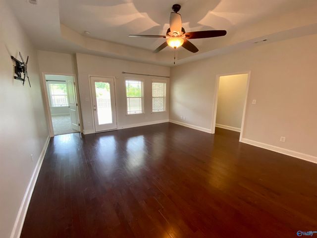 12637 Holstein Lane, Huntsville, AL 35803