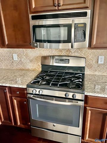 12637 Holstein Lane, Huntsville, AL 35803