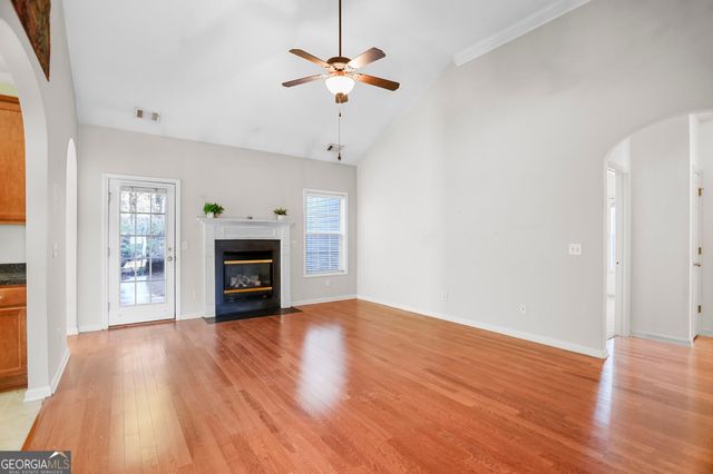 214 Meadow Run, Carrollton, GA 30116