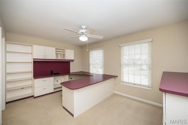 15831 Barons Way Drive, Chesterfield, MO 63017