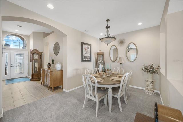 1842 MIRA LAGO CIRCLE, Ruskin, FL 33570