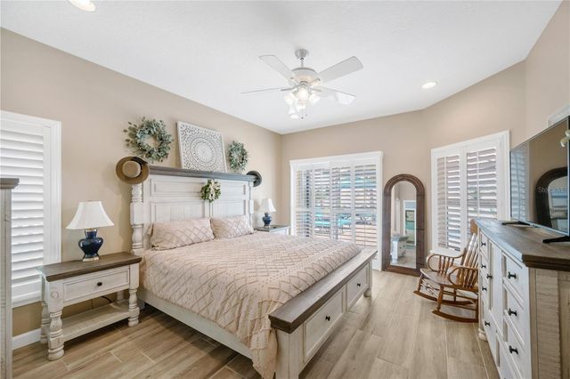 1842 MIRA LAGO CIRCLE, Ruskin, FL 33570