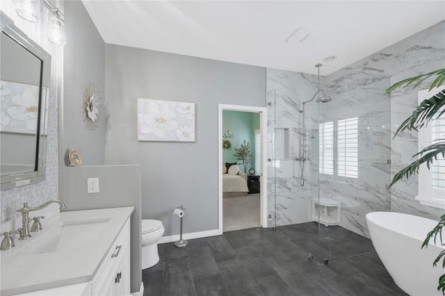 1842 MIRA LAGO CIRCLE, Ruskin, FL 33570