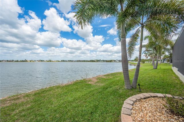 1842 MIRA LAGO CIRCLE, Ruskin, FL 33570