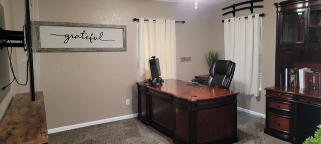 8800 Tiogawoods Dr, Sacramento, CA 95828