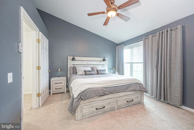 7 WINTERBERRY PL, Delran, NJ 08075