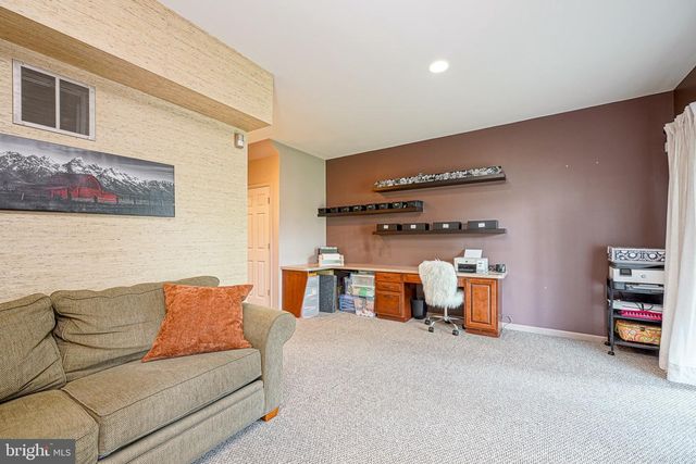 7 WINTERBERRY PL, Delran, NJ 08075