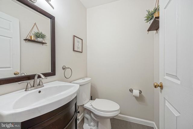 7 WINTERBERRY PL, Delran, NJ 08075