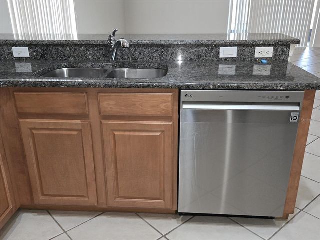 8423 BAYWOOD VISTA DRIVE, Orlando, FL 32810