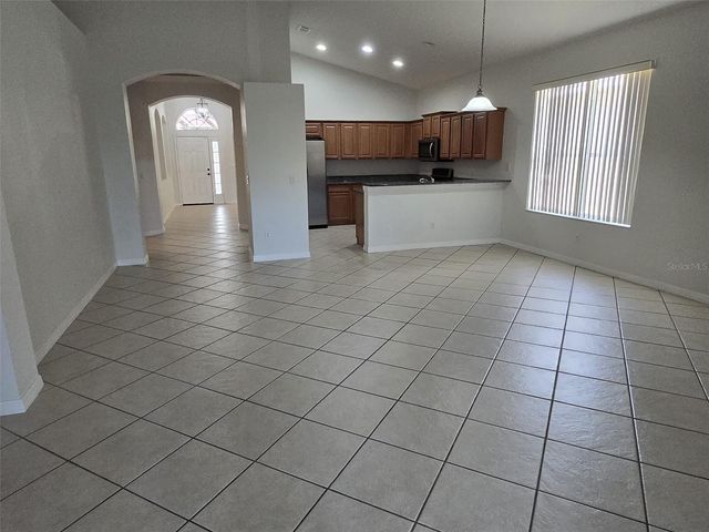 8423 BAYWOOD VISTA DRIVE, Orlando, FL 32810