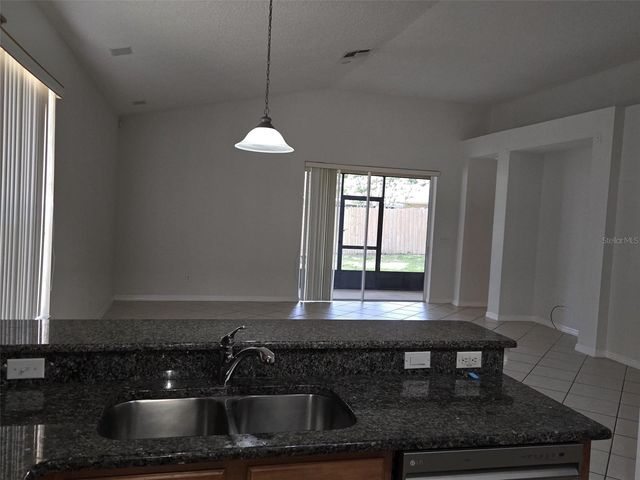 8423 BAYWOOD VISTA DRIVE, Orlando, FL 32810
