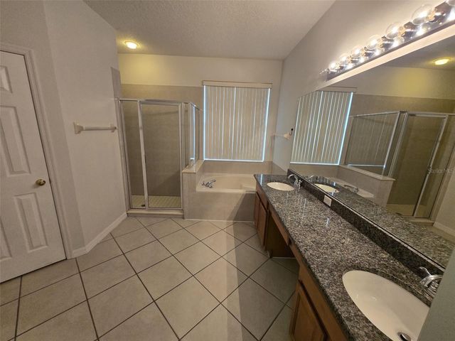 8423 BAYWOOD VISTA DRIVE, Orlando, FL 32810