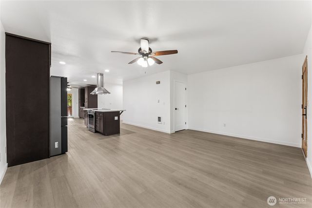 22429 Clearview Ct SE Court SE, Yelm, WA 98597