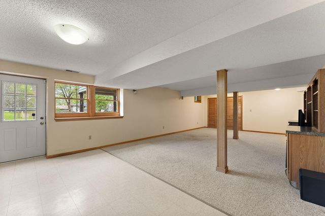 8381 Annalisa Path, Inver Grove Heights, MN 55077