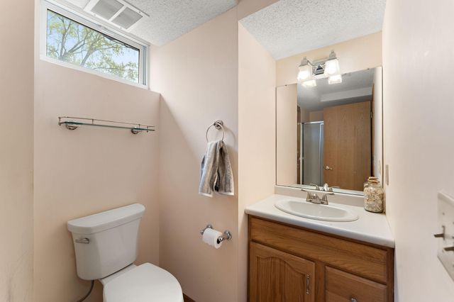 8381 Annalisa Path, Inver Grove Heights, MN 55077