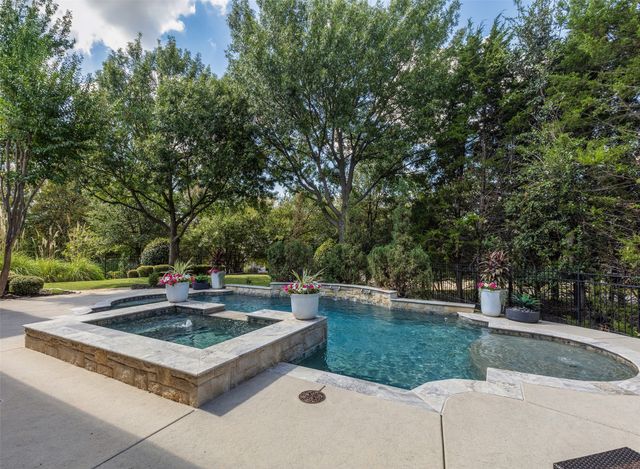 6412 Saint Michael Drive, Mckinney, TX 75072