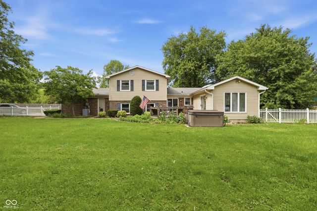 7152 Eagle Road, Brownsburg, IN 46278