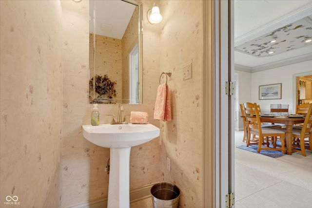 6132 S Fox Court, Pendleton, IN 46064