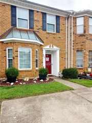 803 Elgin CT, Chesapeake, VA 23320