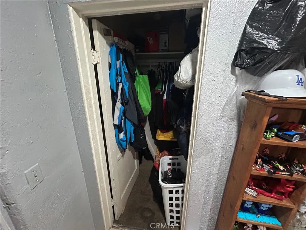 Image 18 of property listing at 1026 E 23rd Street, Los Angeles, CA 90011