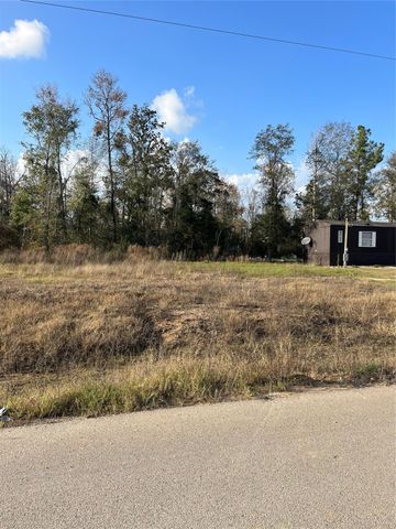255 County Road 373, Splendora, TX 77372