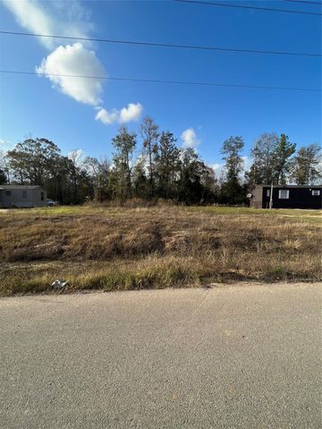 255 County Road 373, Splendora, TX 77372