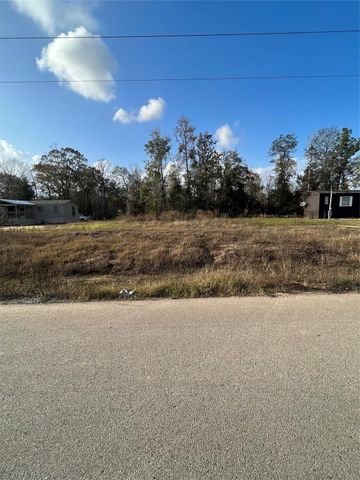 255 County Road 373, Splendora, TX 77372