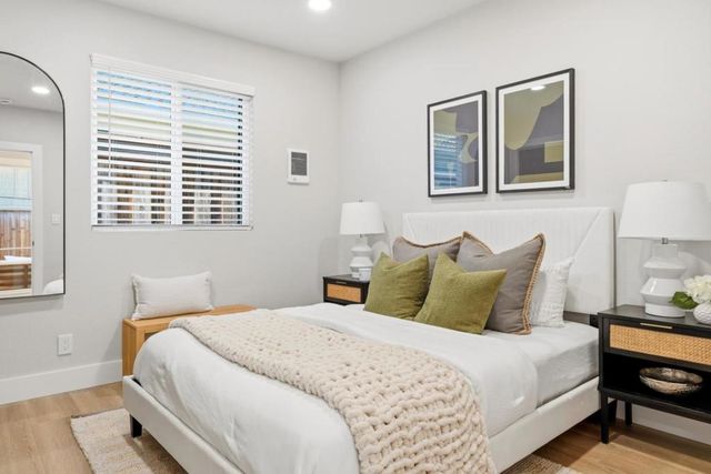 1910 Notre Dame Avenue, Belmont, CA 94002