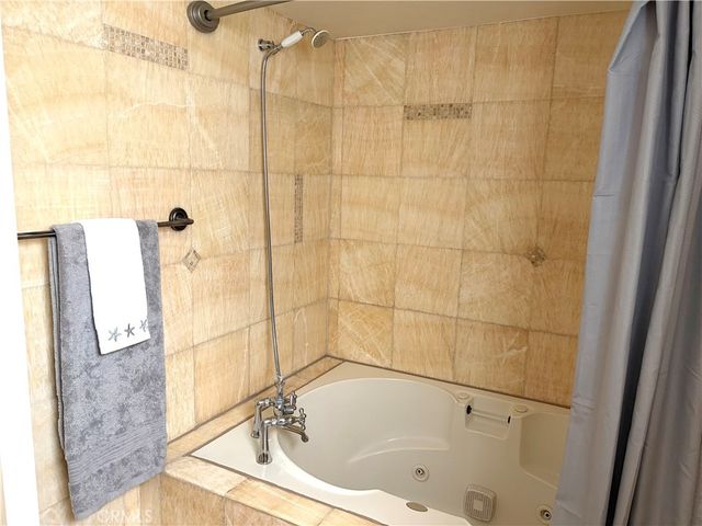 425 S Catalina Avenue 4, Redondo Beach, CA 90277
