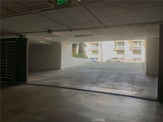 425 S Catalina Avenue 4, Redondo Beach, CA 90277