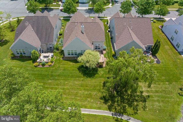 37 MONTE CARLO DR, Hamilton, NJ 08691