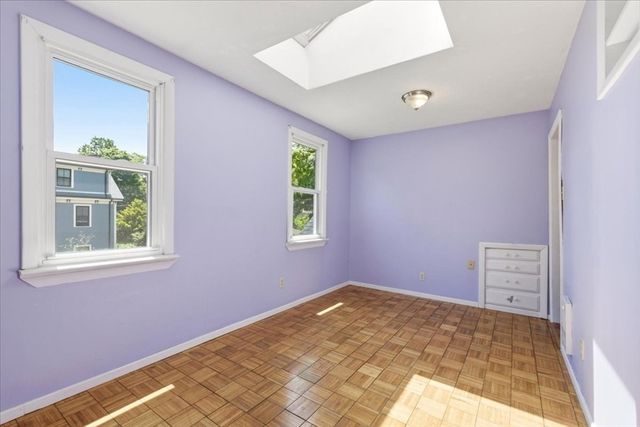 121 Oakdale Ave, Dedham, MA 02026