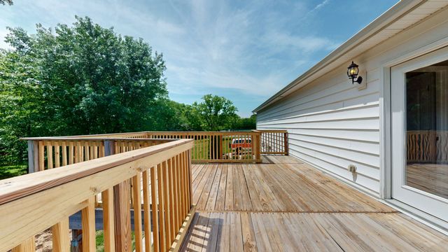 1909 Pointe Barton Dr, Lebanon, TN 37087