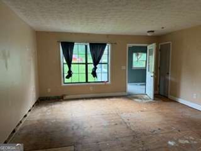 305 Creighton Avenue, Scottdale, GA 30079