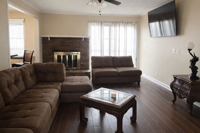 5542 KNIGHT ARNOLD RD, Memphis, TN 38115